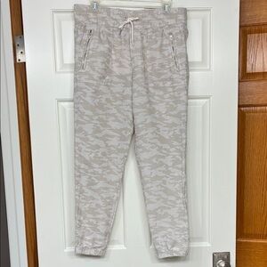 ATHLETA CABO TIDE CREAM LINEN JOGGER PANTS EUC